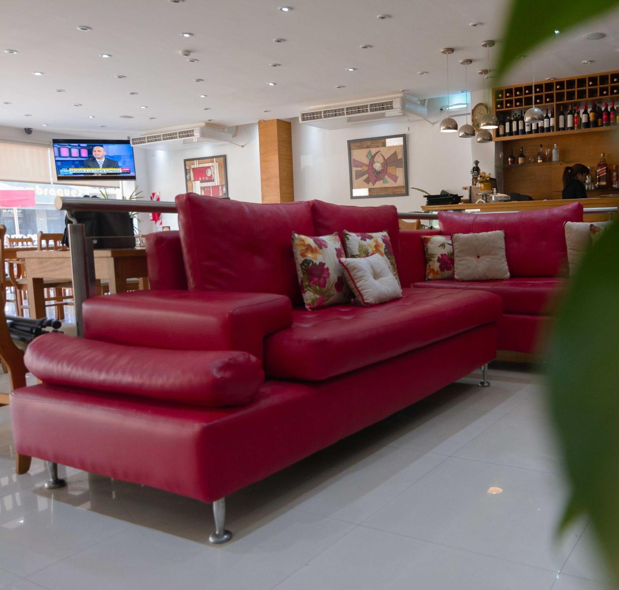 乌尔班诺酒店 拉班达 外观 照片